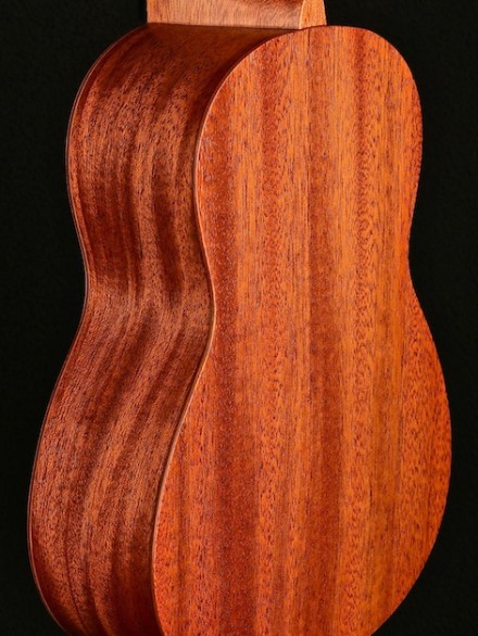 SATIN SOPRANO UKE W/SOLID SPR TOP